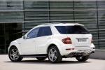 Mercedes-Benz ML63 AMG 2010 года